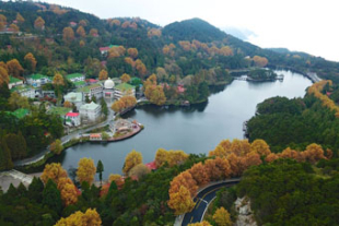 秋深まる廬山風景区